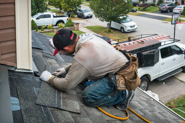 Professional Flat Roof Repair technician working in Hamlin, WV